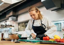 Chef Sarah Thompson